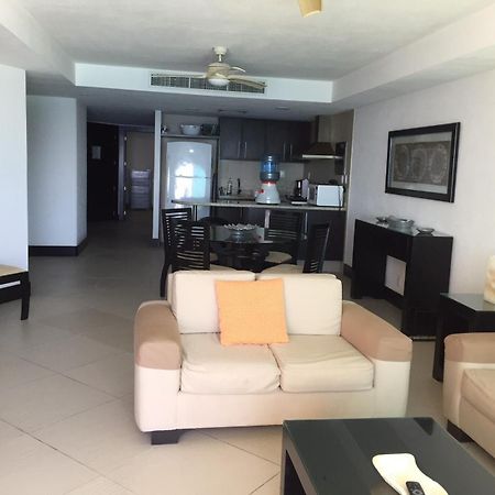伊斯塔帕Bay View Grand Marina 1605 Sur公寓 外观 照片