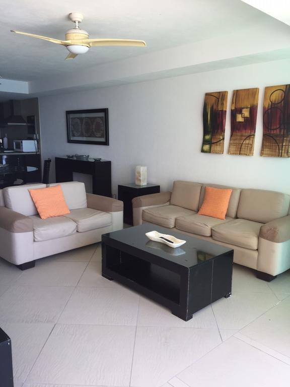 伊斯塔帕Bay View Grand Marina 1605 Sur公寓 外观 照片
