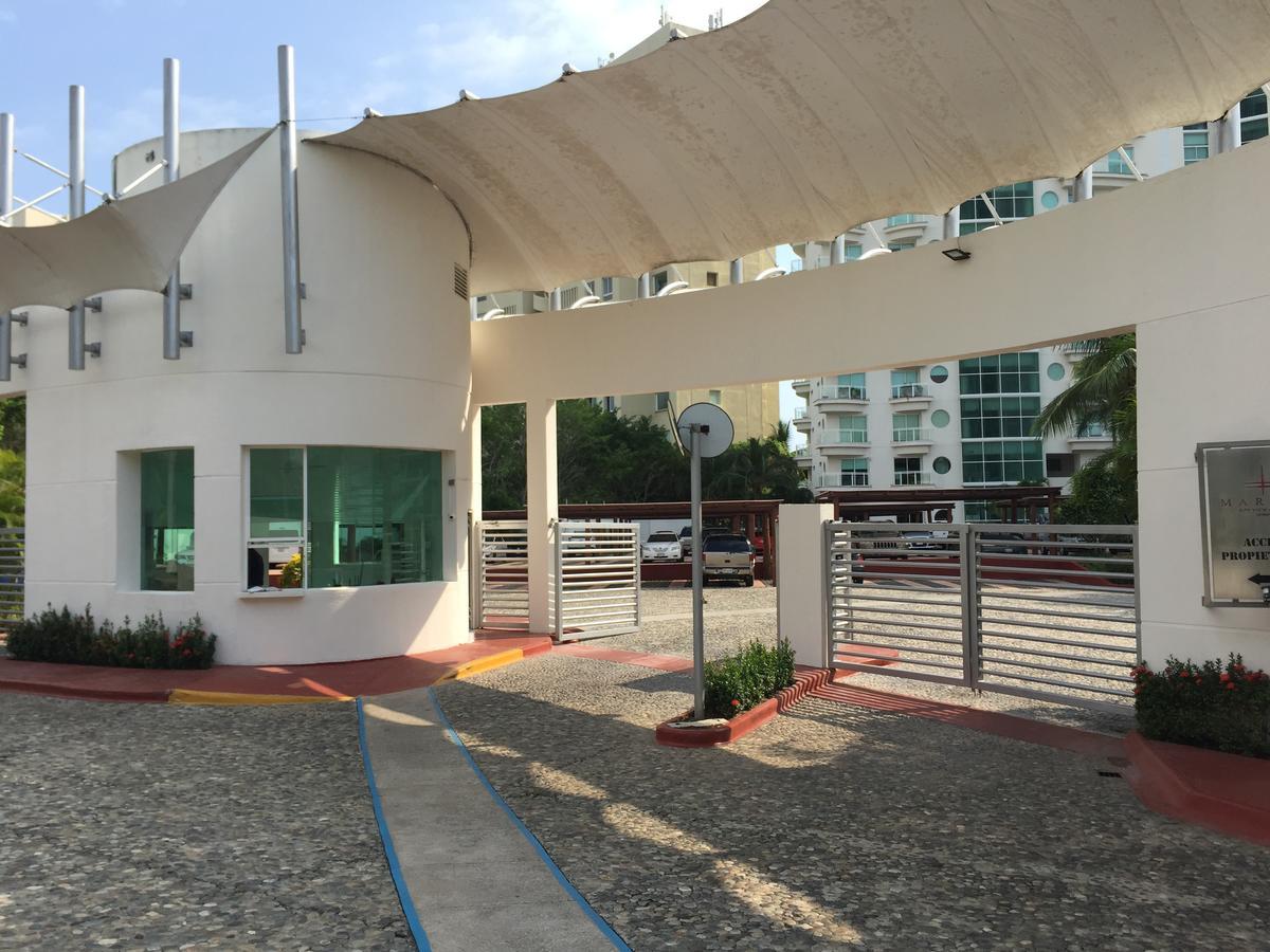 伊斯塔帕Bay View Grand Marina 1605 Sur公寓 外观 照片